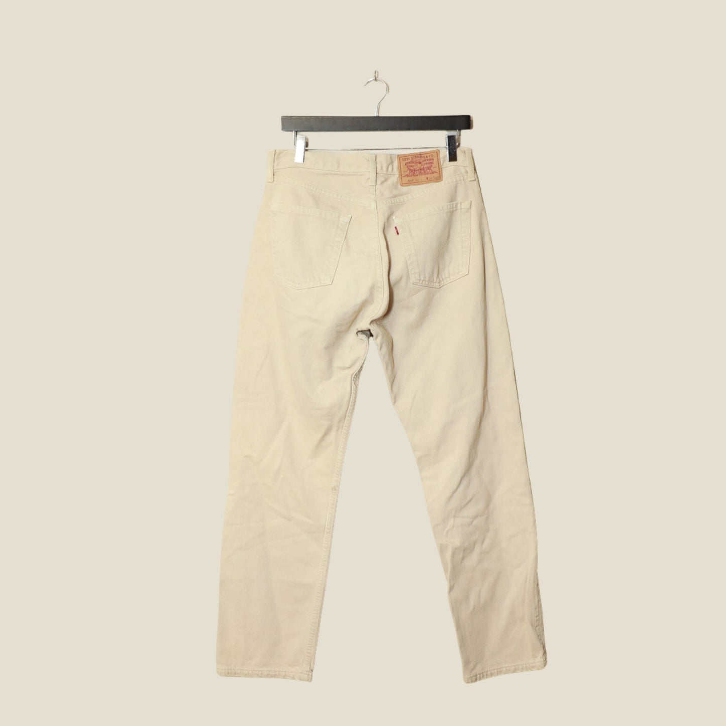 Levis Trousers in Beige